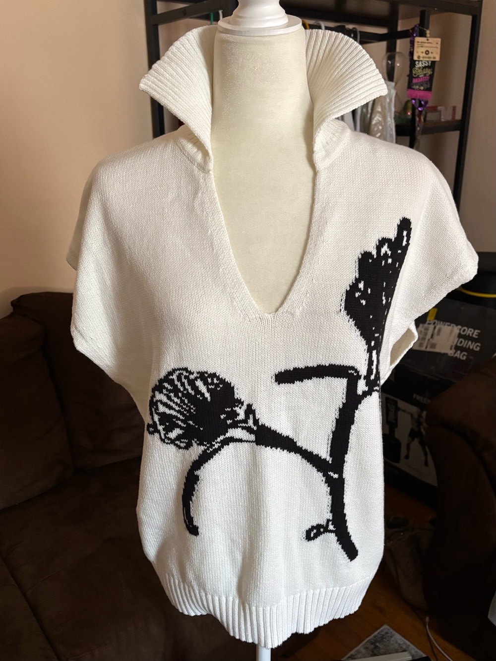 Rain + Rose Floral Graphic Knit Collared Vest Top Sweater V-Neck White XL - Picture 5 of 7